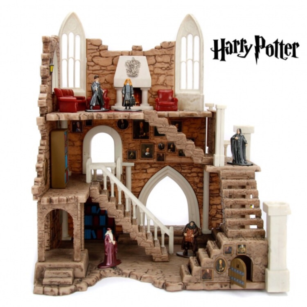 Nano Metalfigs Gryffindor Tower Scene + 25 Figures